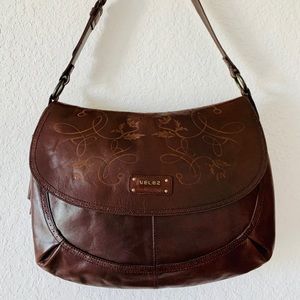 VELEZ Women's Colombian Leather Messenger Bag
